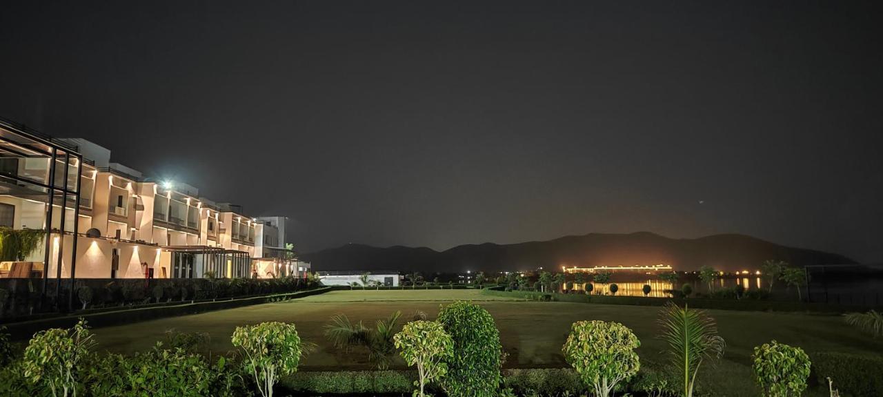 'Zana' Lakeview Resort - Most Scenic Lakeside Resort Udaipur Exterior photo