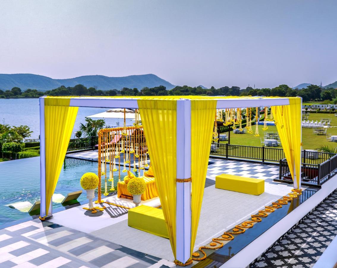 'Zana' Lakeview Resort - Most Scenic Lakeside Resort Udaipur Exterior photo