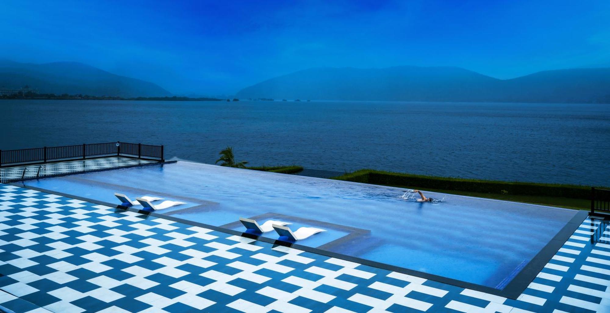 'Zana' Lakeview Resort - Most Scenic Lakeside Resort Udaipur Exterior photo